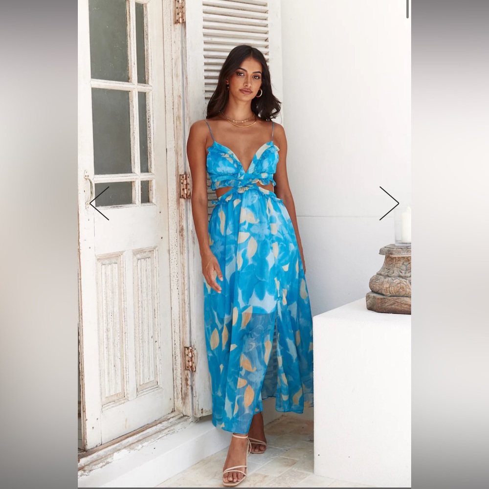 NWT Luxe Resort Style Maxi Dress Blue